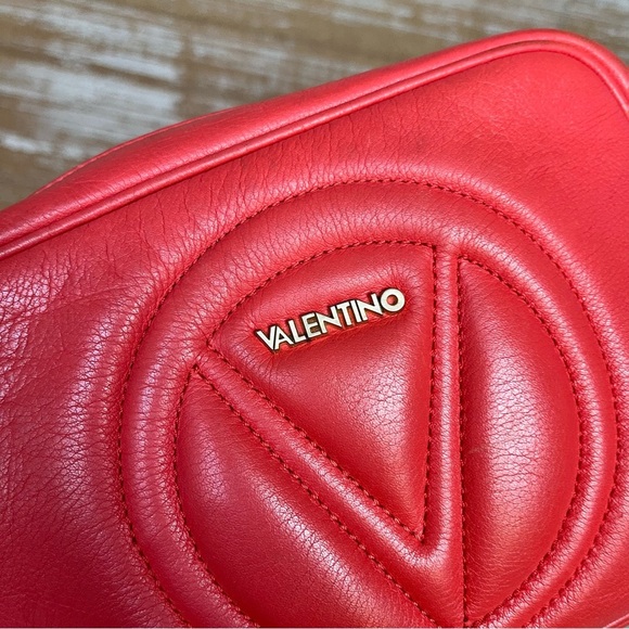 Valentino Signature Mia Crossbody Purse Poppy Red Preppy Classy Summer Tassel - Picture 5 of 15